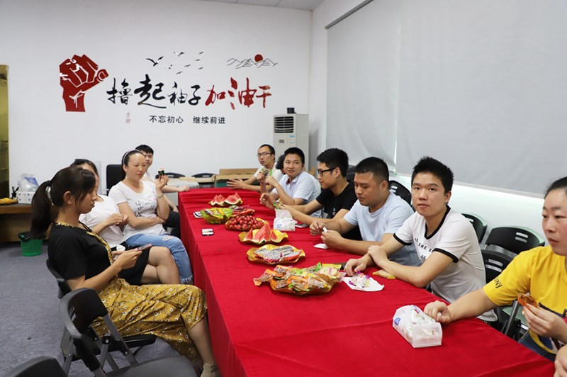 油煙凈化器，油煙凈化設備，油煙凈化機