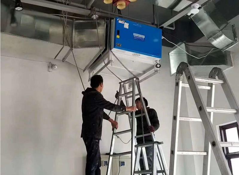 油煙凈化器，油煙凈化設(shè)備，油煙凈化機