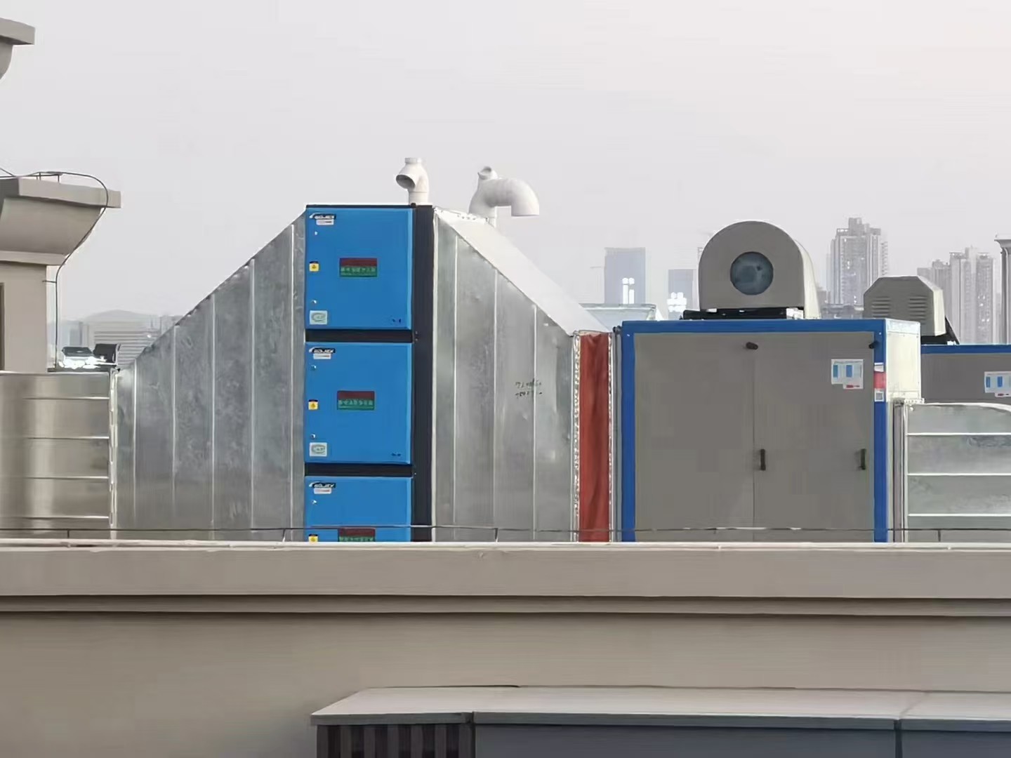 油煙凈化器，油煙凈化設(shè)備，油煙凈化機