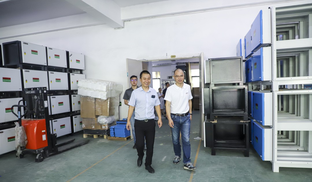 油煙凈化器，油煙凈化設(shè)備，油煙凈化機(jī)