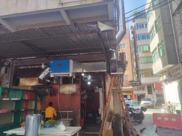 油煙凈化器，油煙凈化設(shè)備，油煙凈化機(jī)
